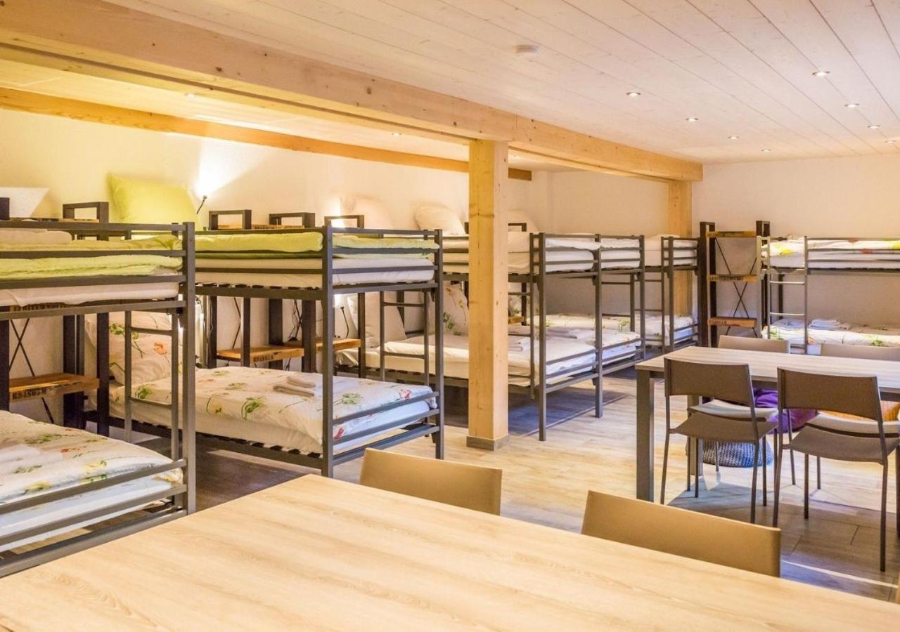 Bnb la Péniche Evolène Extérieur photo